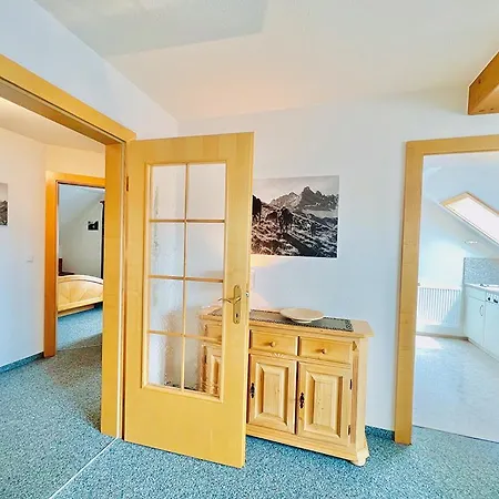 Haus Eggensberger * فيشن