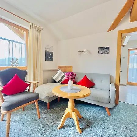 Haus Eggensberger * فيشن